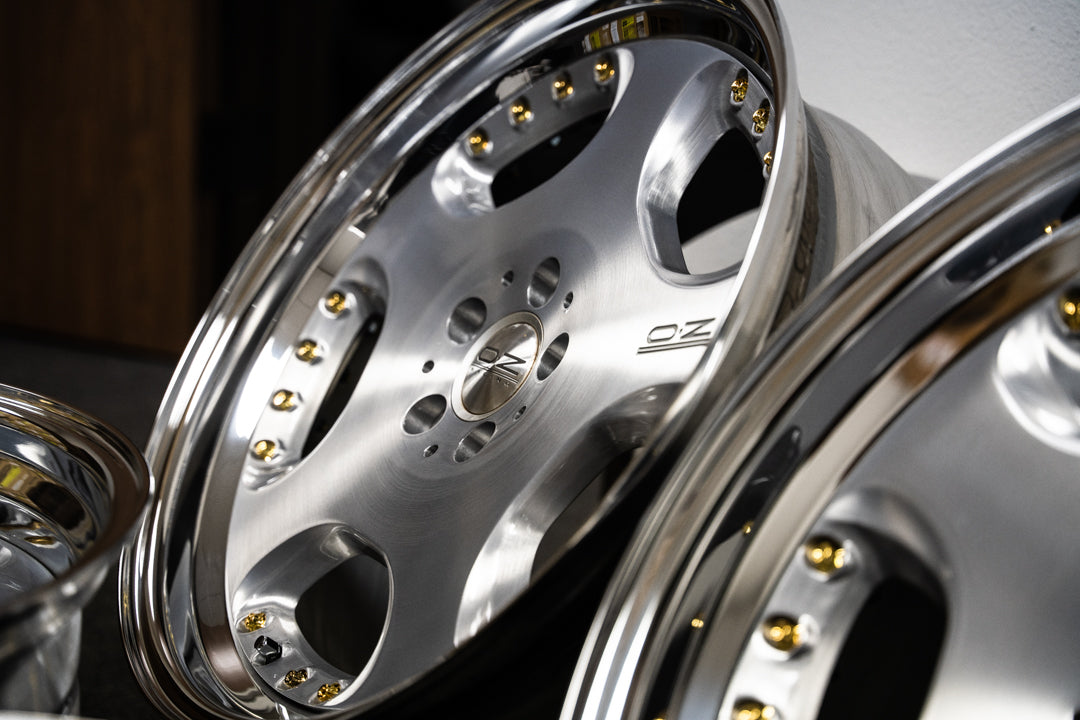 OZオペラ19インチ オペラ 19インチ