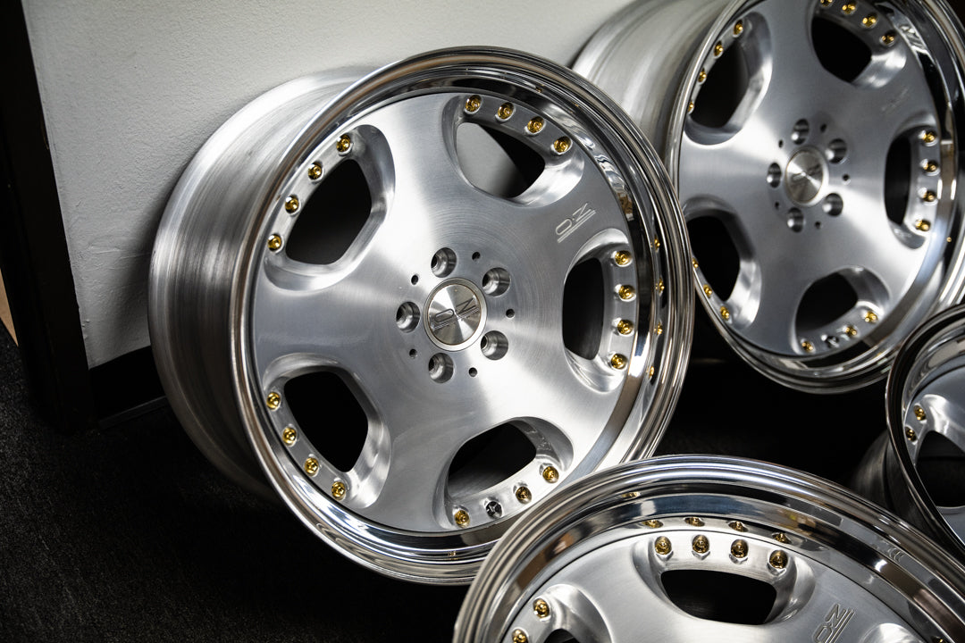 19インチ OZ オペラ [ステップリップ] (中古ホイール 受注生産) – Sensei 6