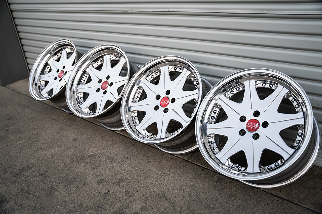 20" Leon Hardiritt Waffe [Step Lip] (Used Wheels Built to Order)