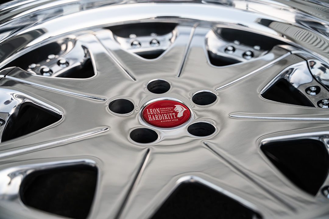 20" Leon Hardiritt Waffe [Step Lip] (Used Wheels Built to Order)