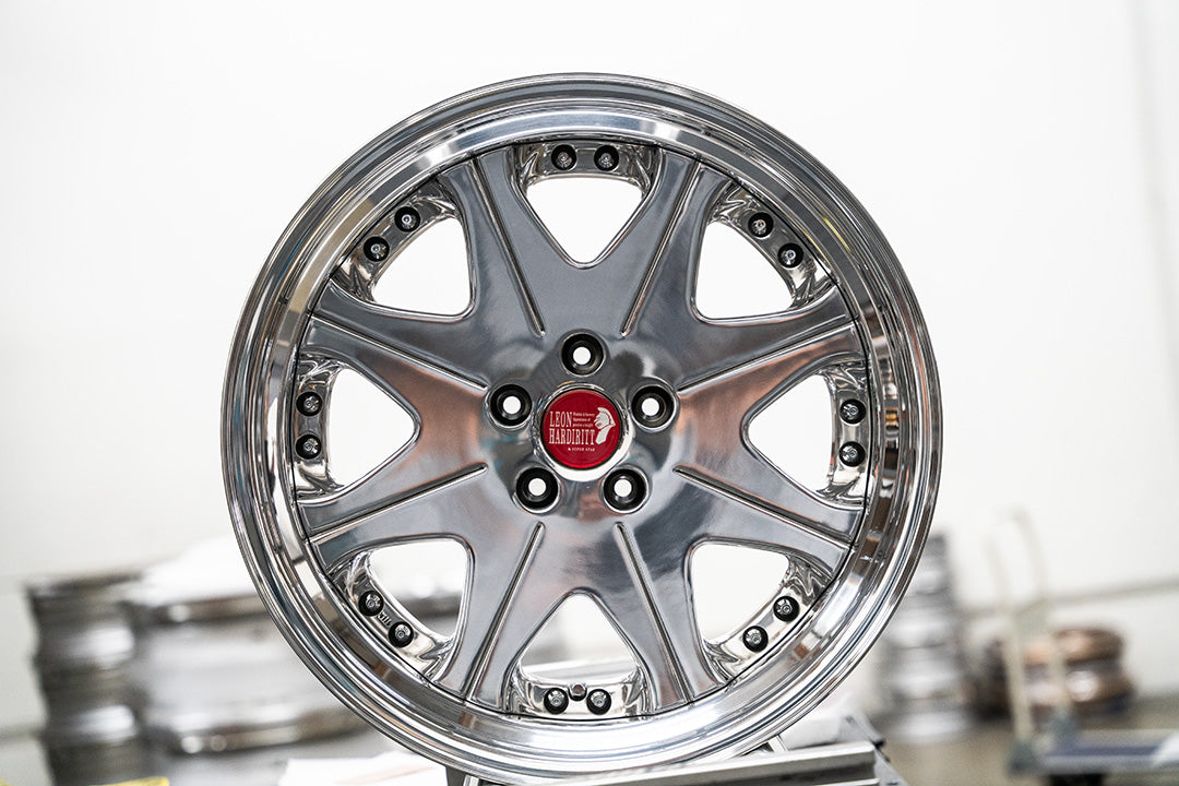20" Leon Hardiritt Waffe [Step Lip] (Used Wheels Built to Order)