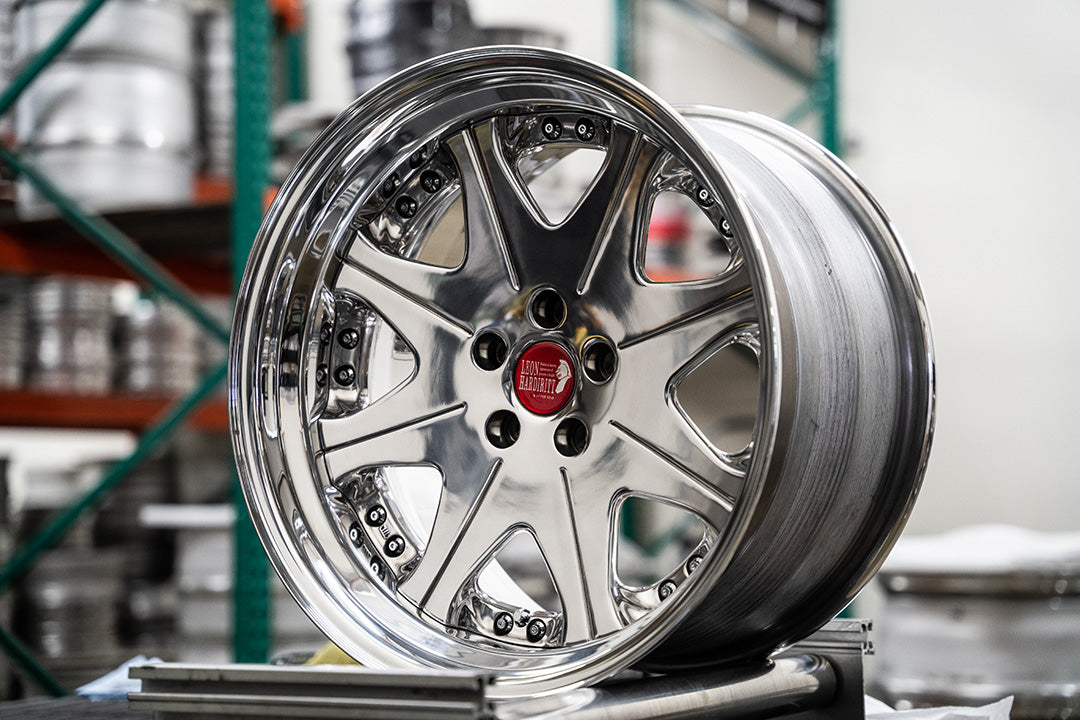20" Leon Hardiritt Waffe [Step Lip] (Used Wheels Built to Order)